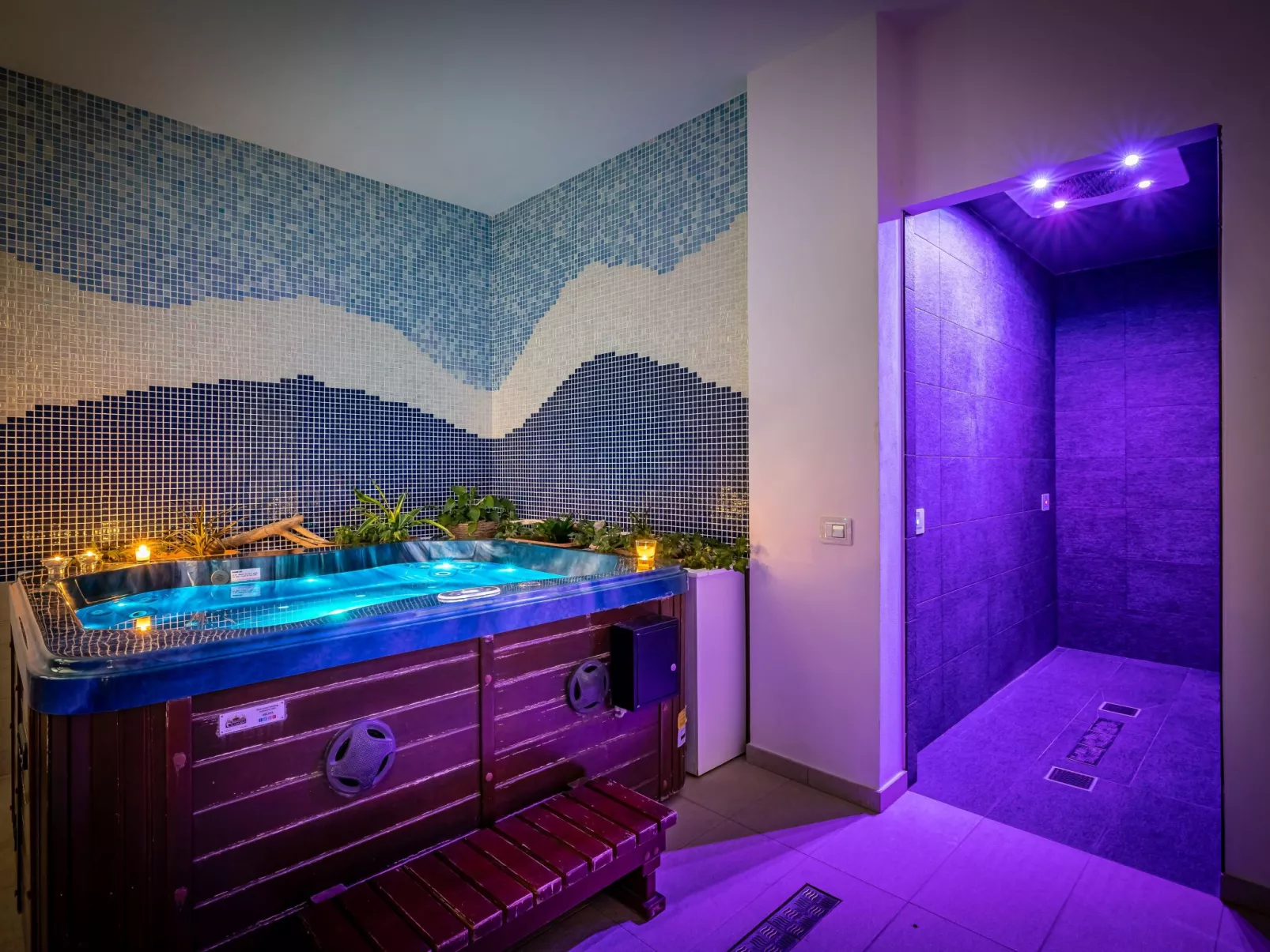 Mareblù' Wohnung mit Jacuzzi-Image-tags.info