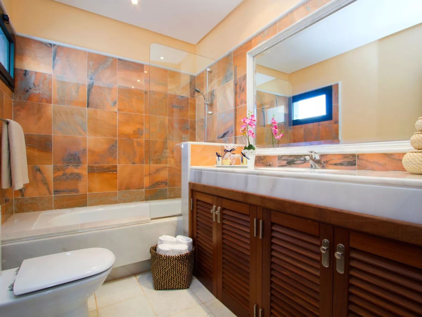 Charmantes Ferienhaus in Yaiza mit Privatem Pool-Binnen