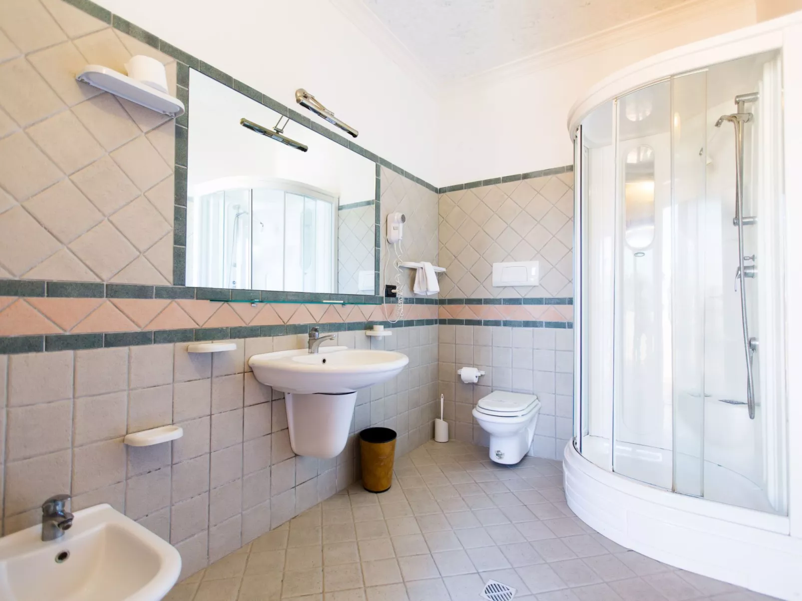 ZWEIZIMMERWOHNUNG 5 PLÄTZE-Image-tags.info