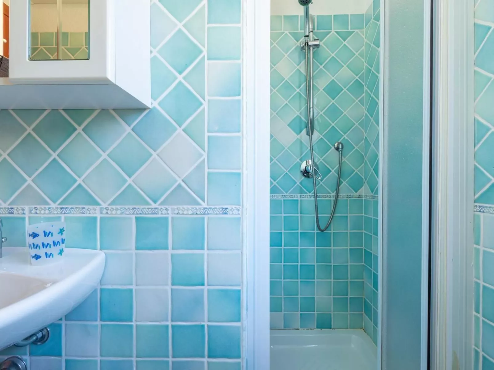 Haus mit Panoramablick in Chia in natürlicher Umgebung-Image-tags.info