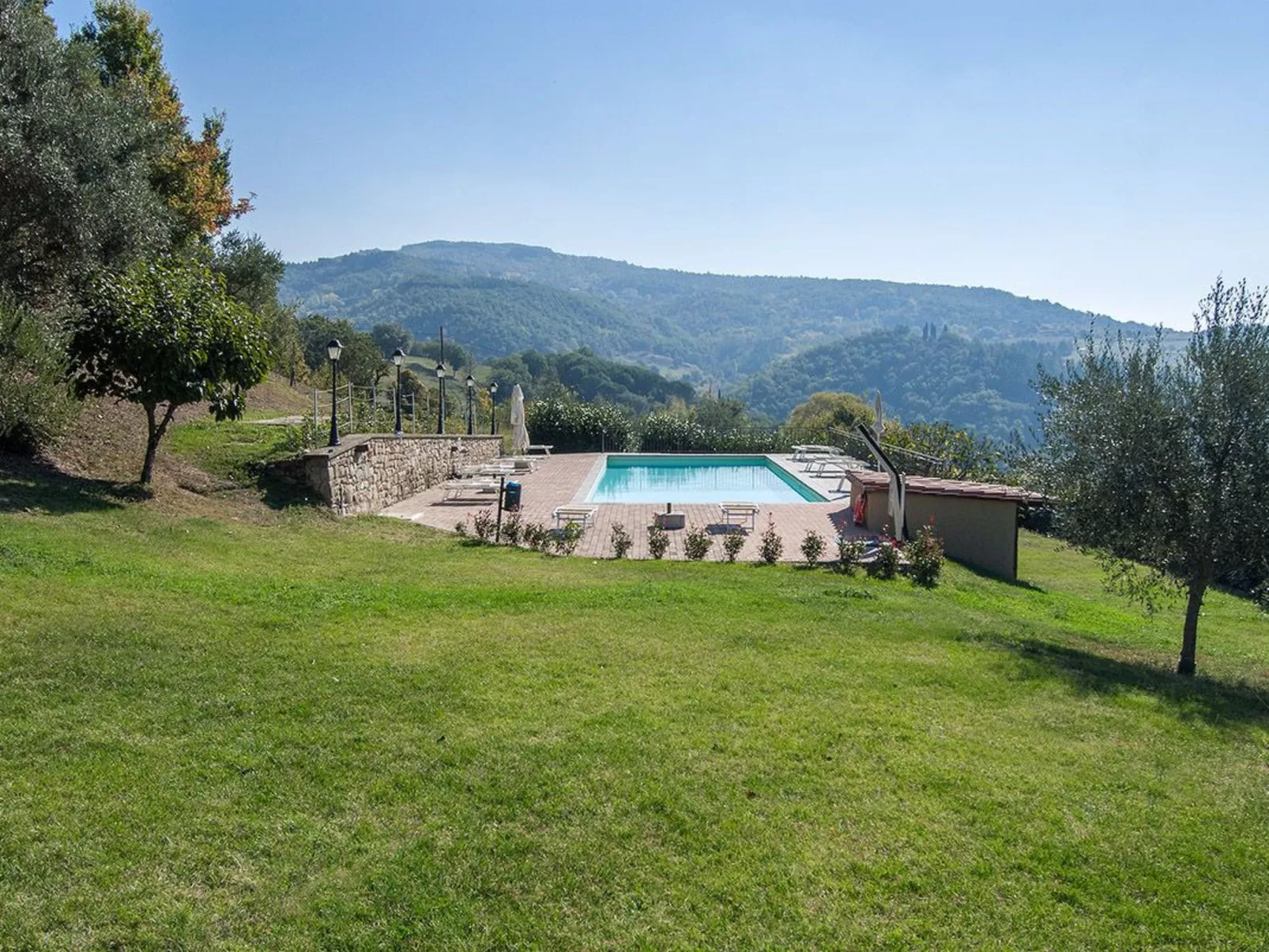 Geranei Haus mit Schwimmbad zwischen Florenz und-Buiten