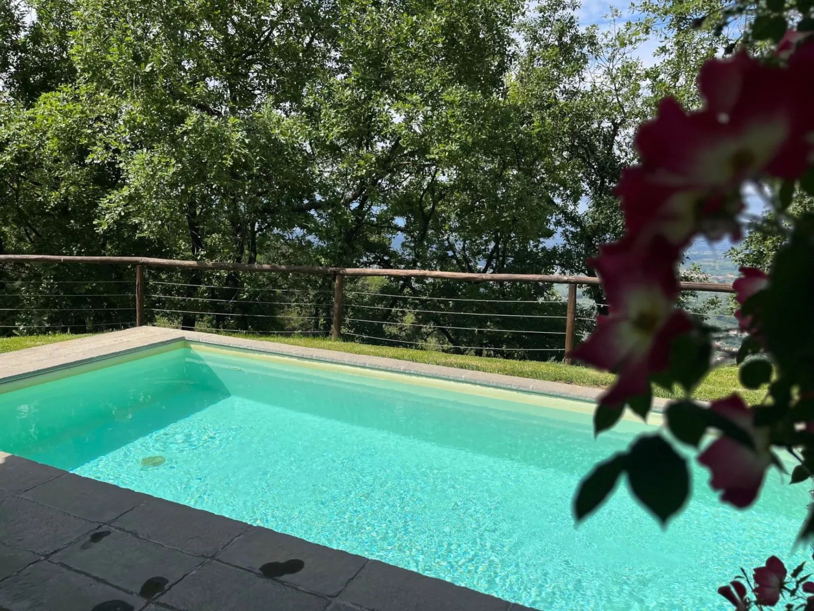 Villa im Grünen Civico 2 in Uzzano-Image-tags.info