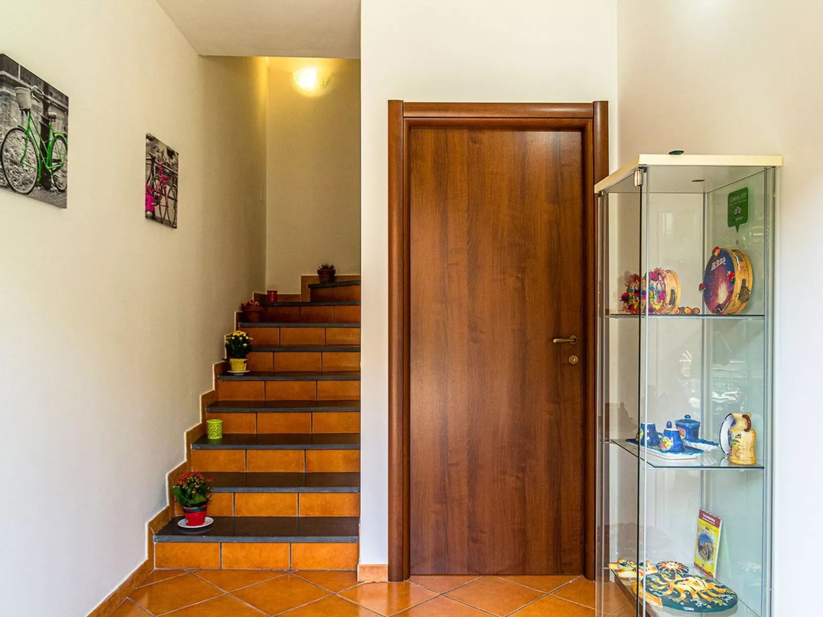 Villa Mari e Amuri-Binnen