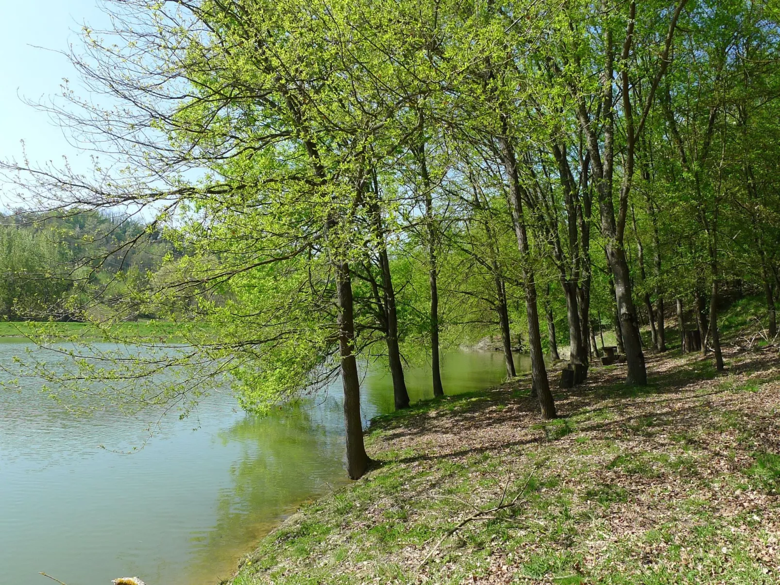 Schönes Apartment mit 2 Schlafzimmern und 2 Bädern-Buiten