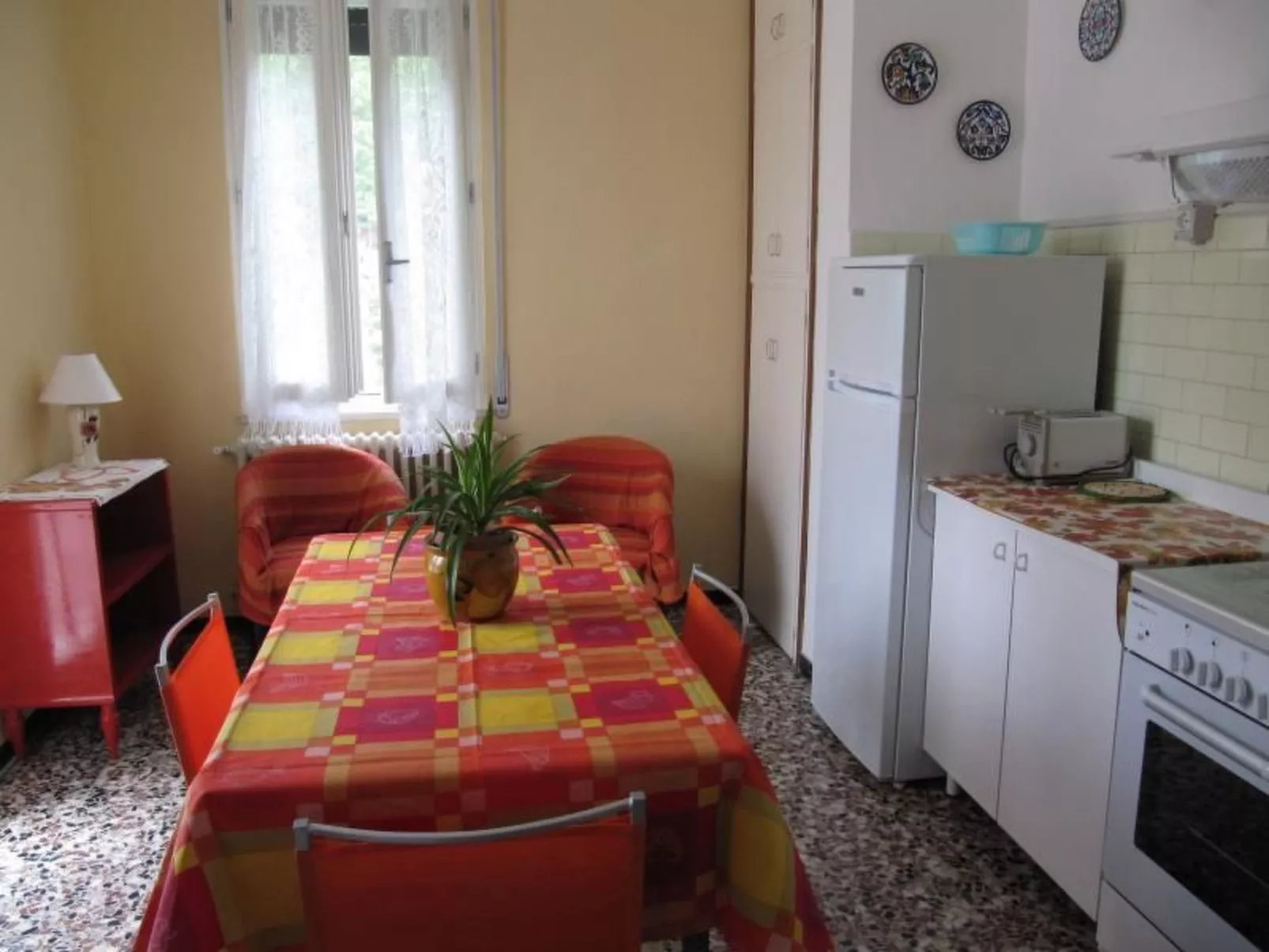 Mit Balkon für 3 Personen-Binnen