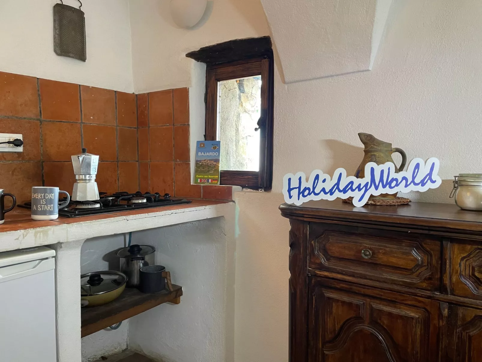 Lovers Nest by Holiday World-Binnen