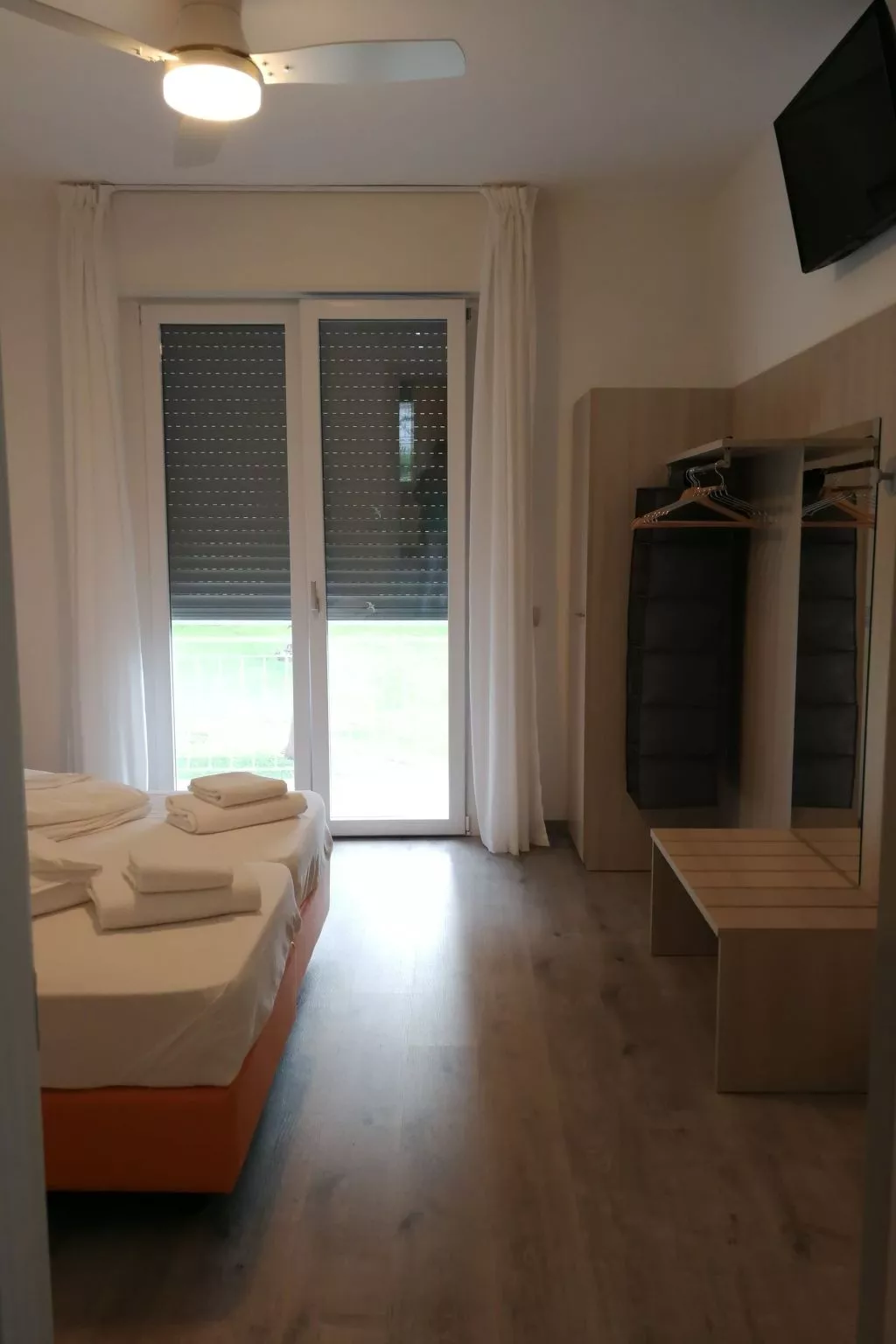 Freistehendes Einzelhaus-Binnen