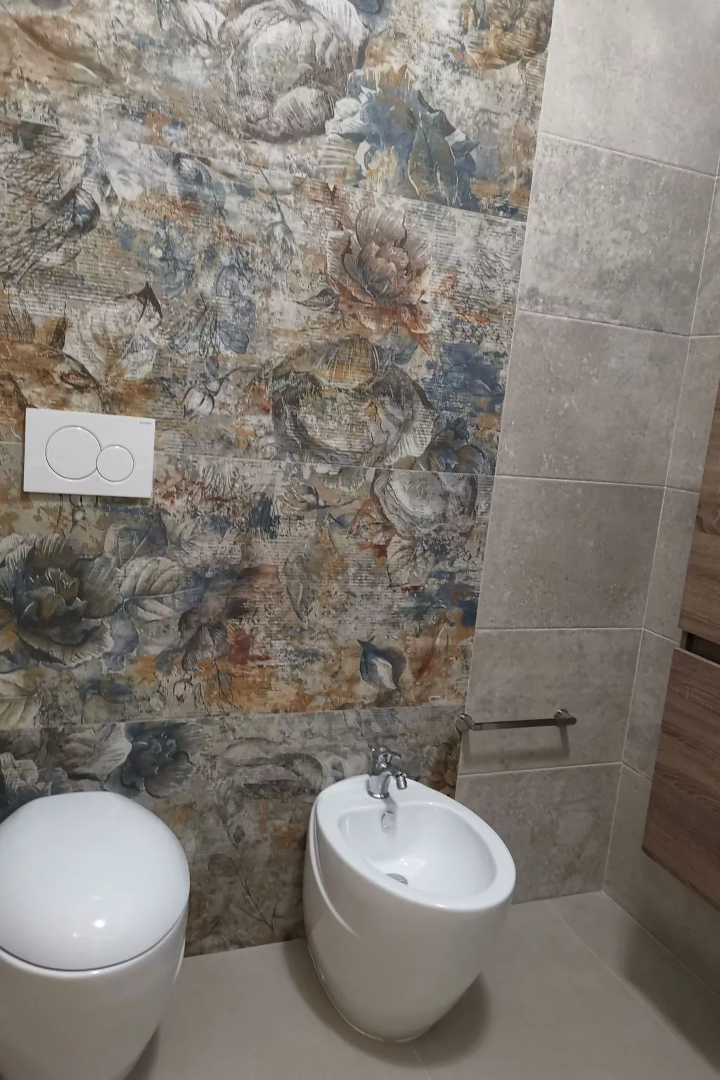 Helle Wohnung in Santa Maria al Bagno-Image-tags.info