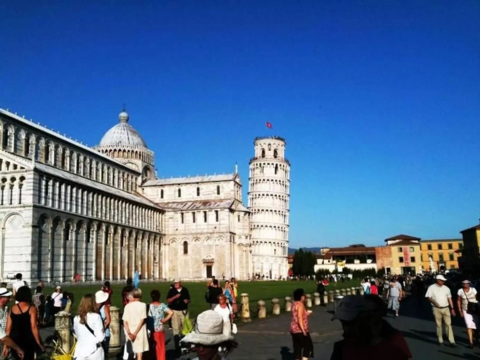 Wunderschönes Ferienhaus in Viareggio mit gemeinschaftlichem Pool-Image-tags.info
