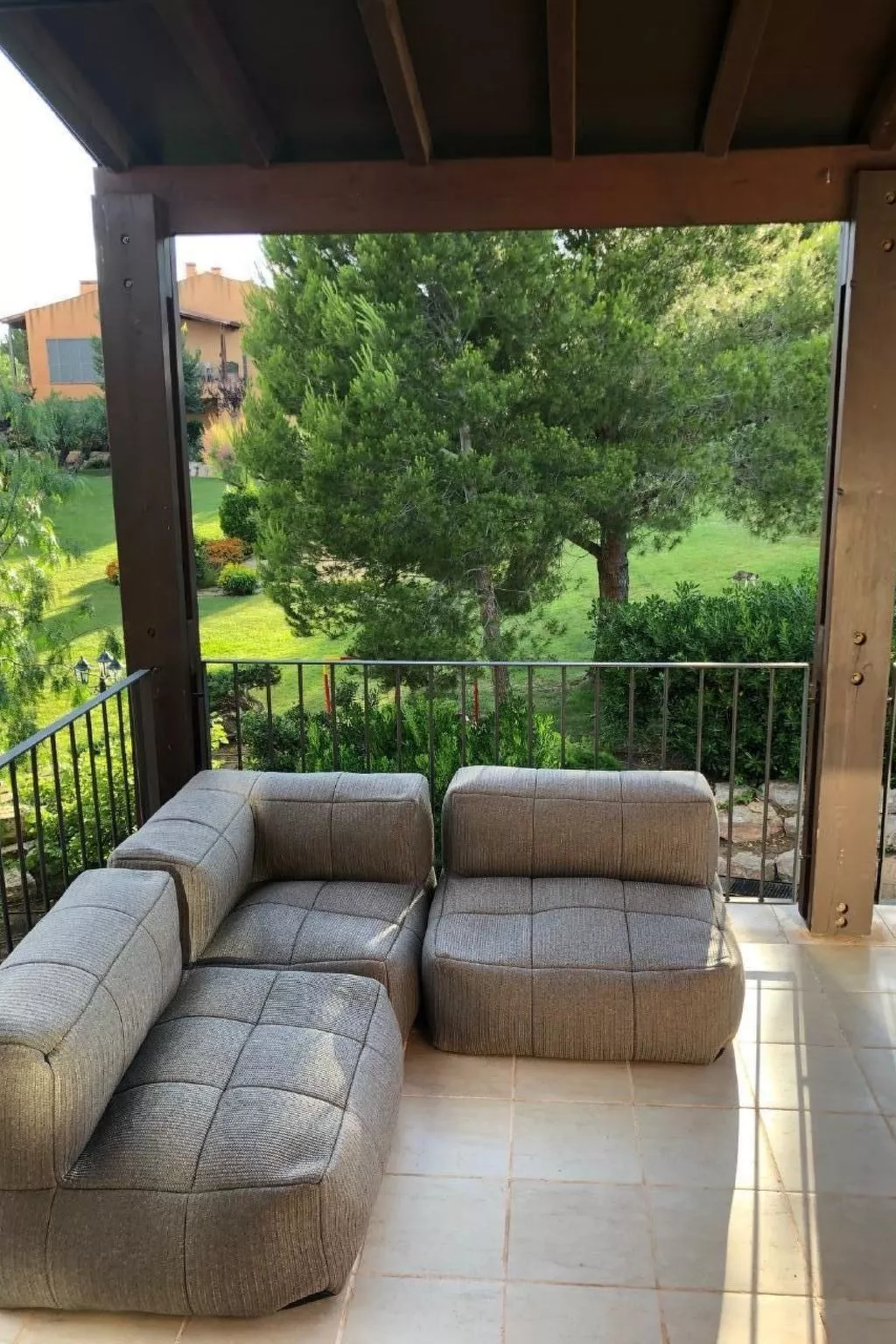 Haus in Bonmont mit Schwimmbad und Port Aventura-Image-tags.info