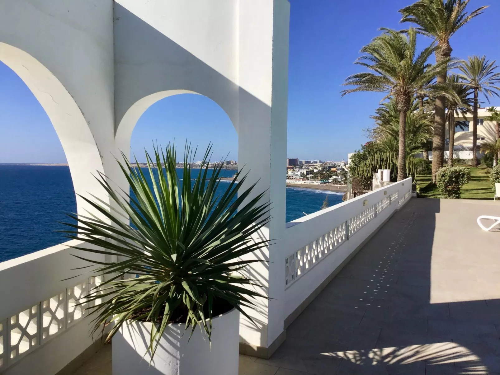 Wohnung mit Blick auf das Wasser-Buiten
