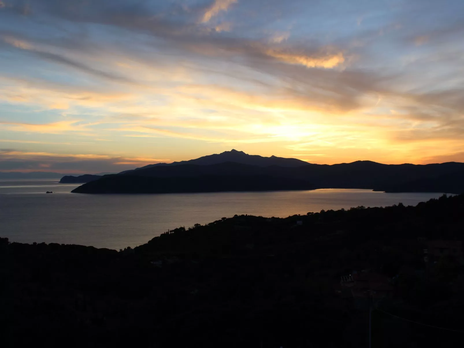 Wohnung 'Calamita2' mit Privatparkplatz-Buiten