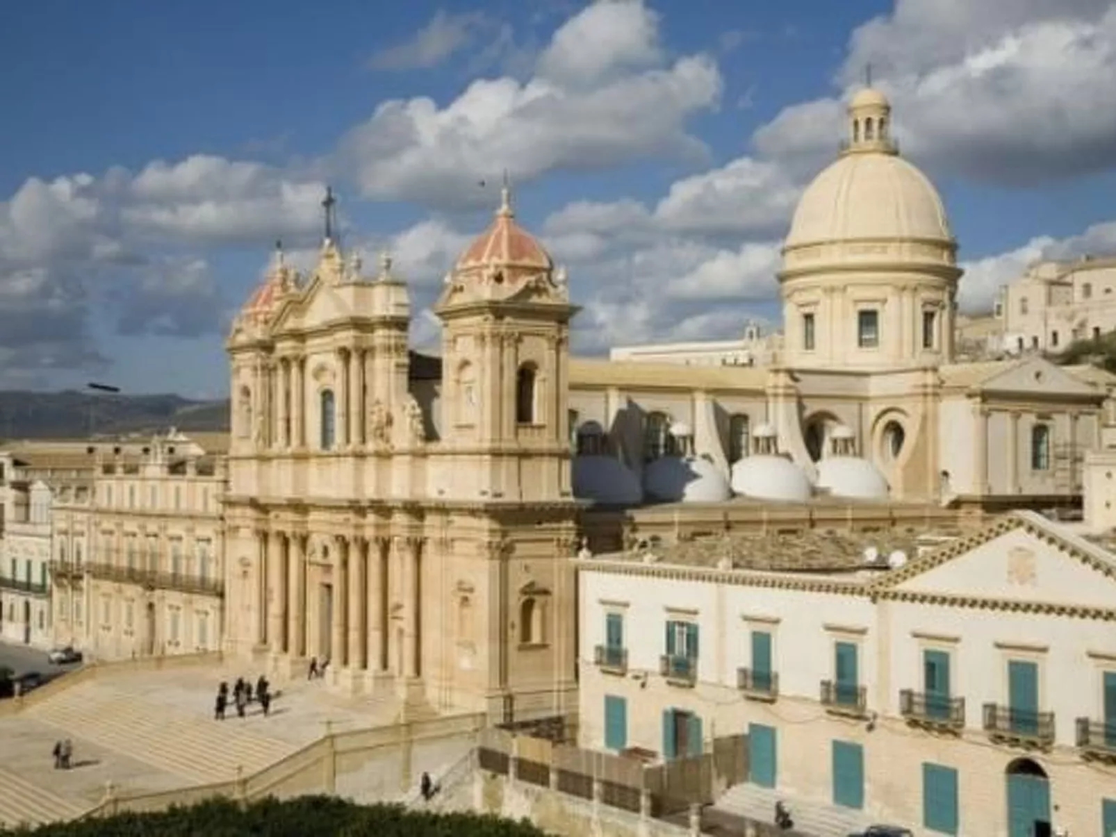'Villa Adriana-Image-tags.info