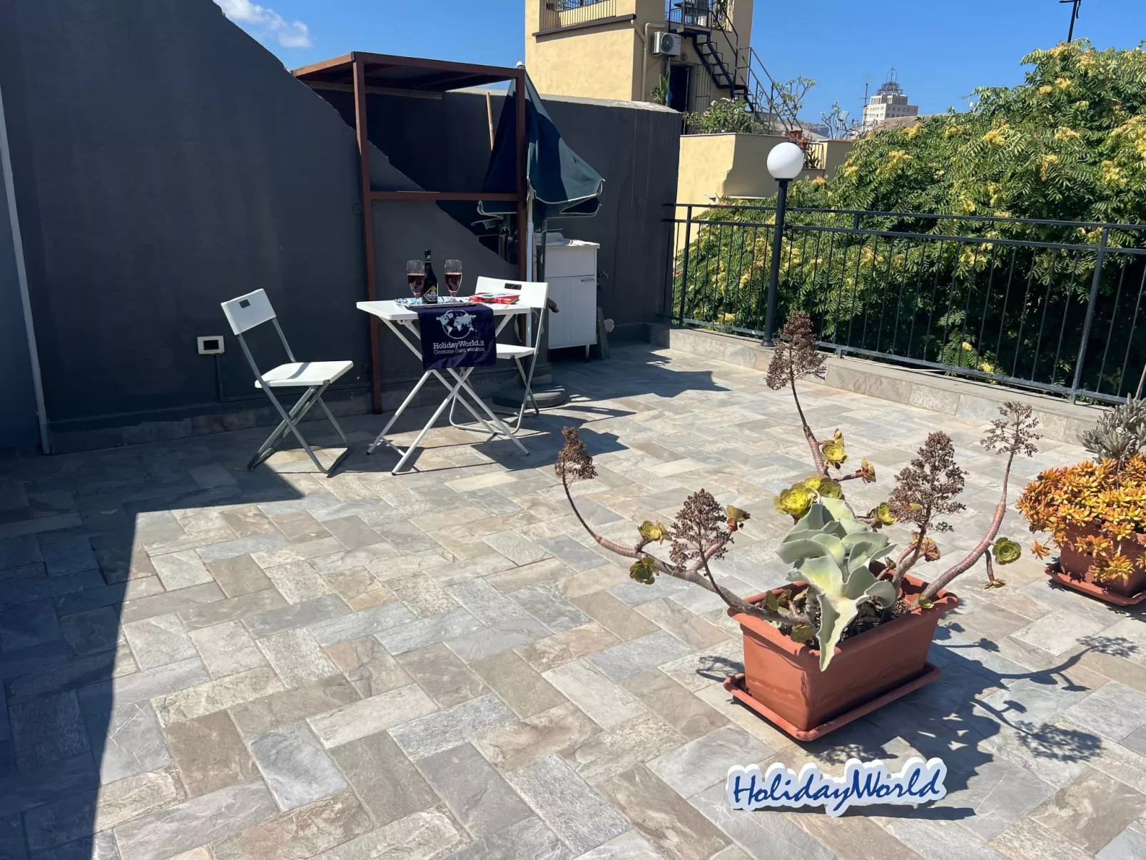 Home Al Capo by Holiday World-Image-tags.info