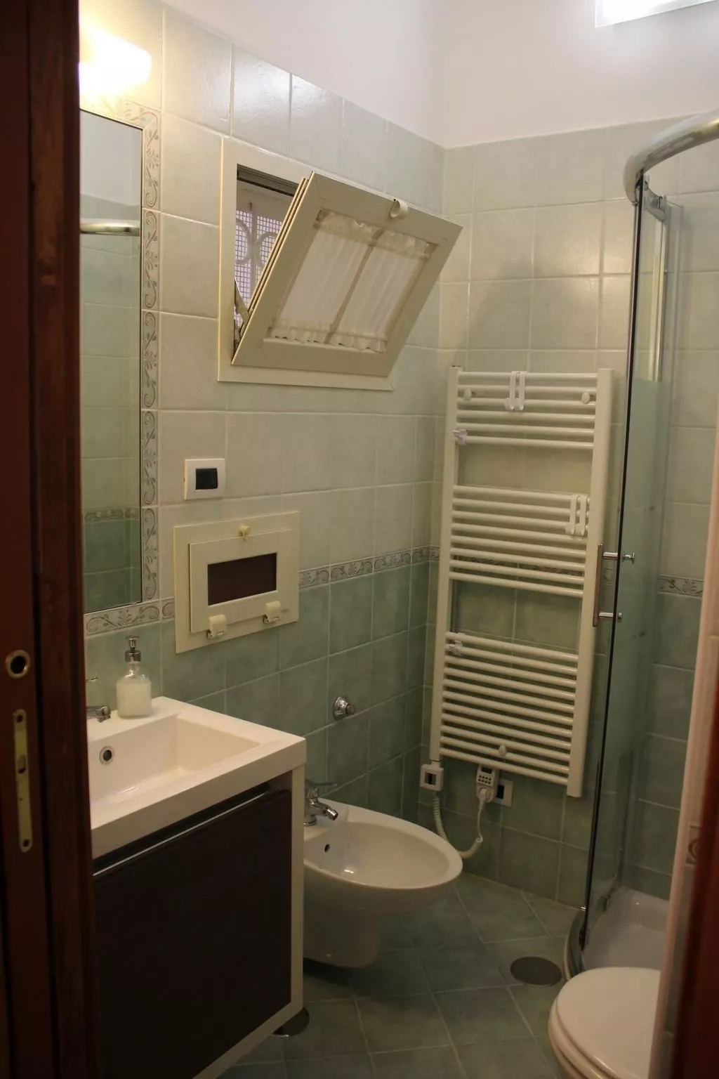 Casa del Girasole im Herzen von Neapel-Image-tags.info