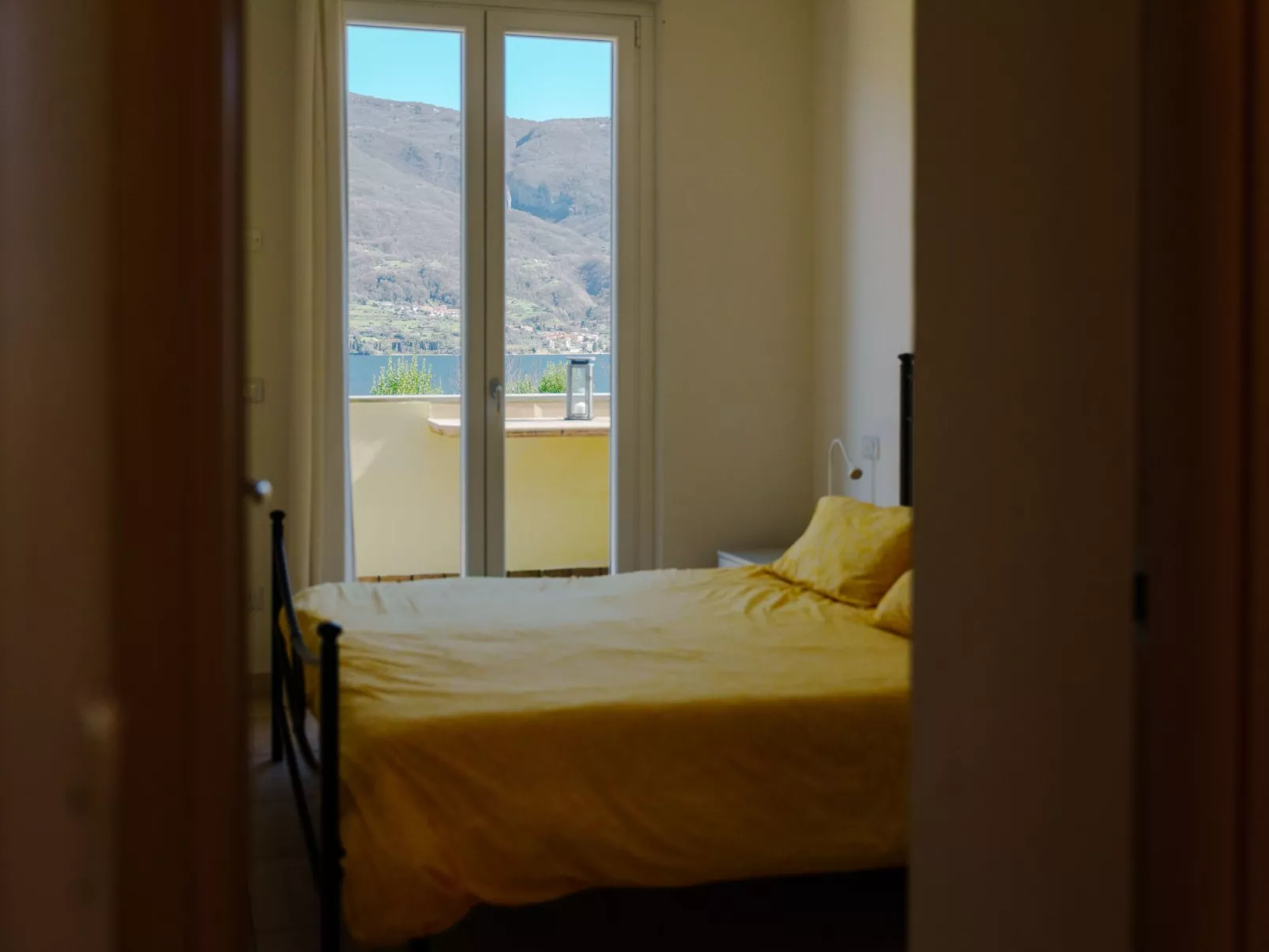 Villa zur alleinigen Nutzung mit 4 Wohnungen-Binnen