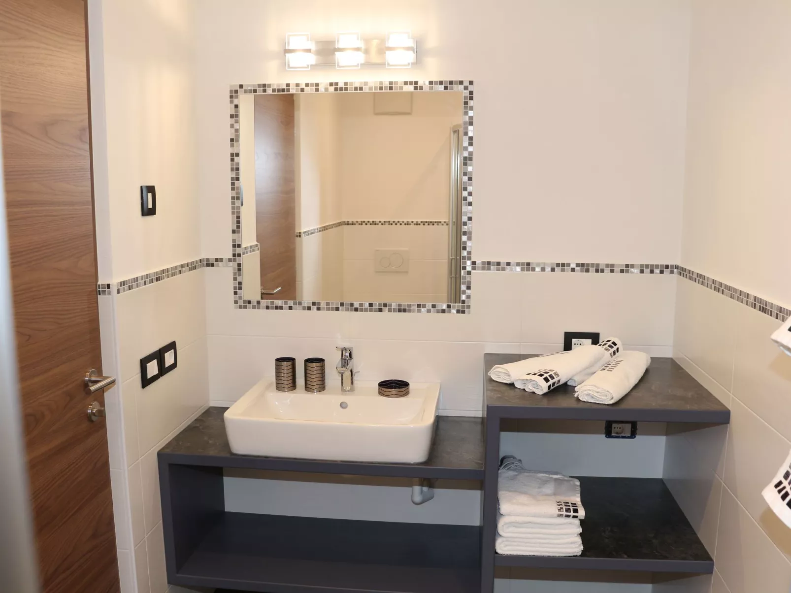 Wohnung "Ciasa Linda App. 1"-Binnen