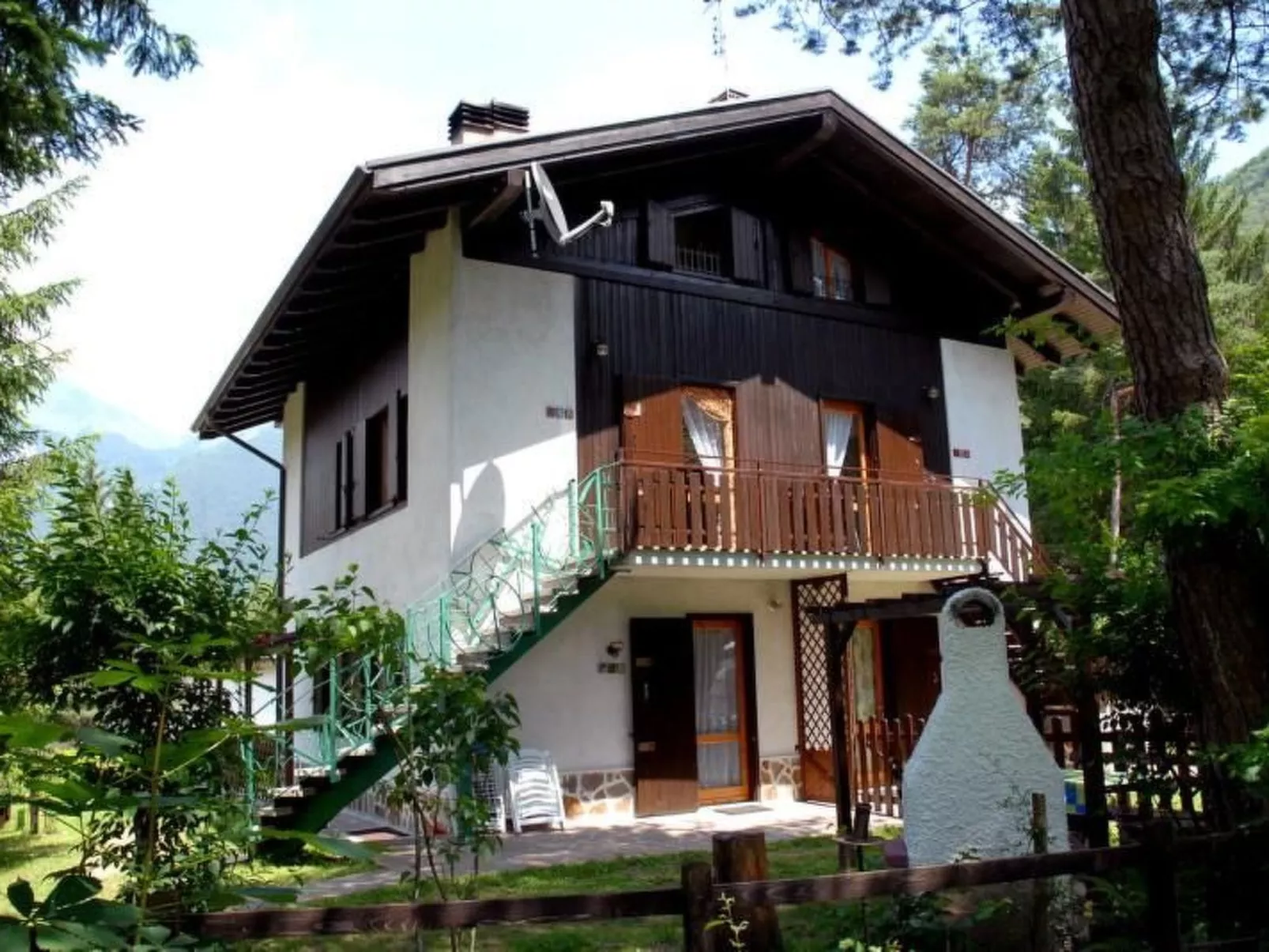 2-stöckige Wohnung mit privatem Gartenbereich-Image-tags.info