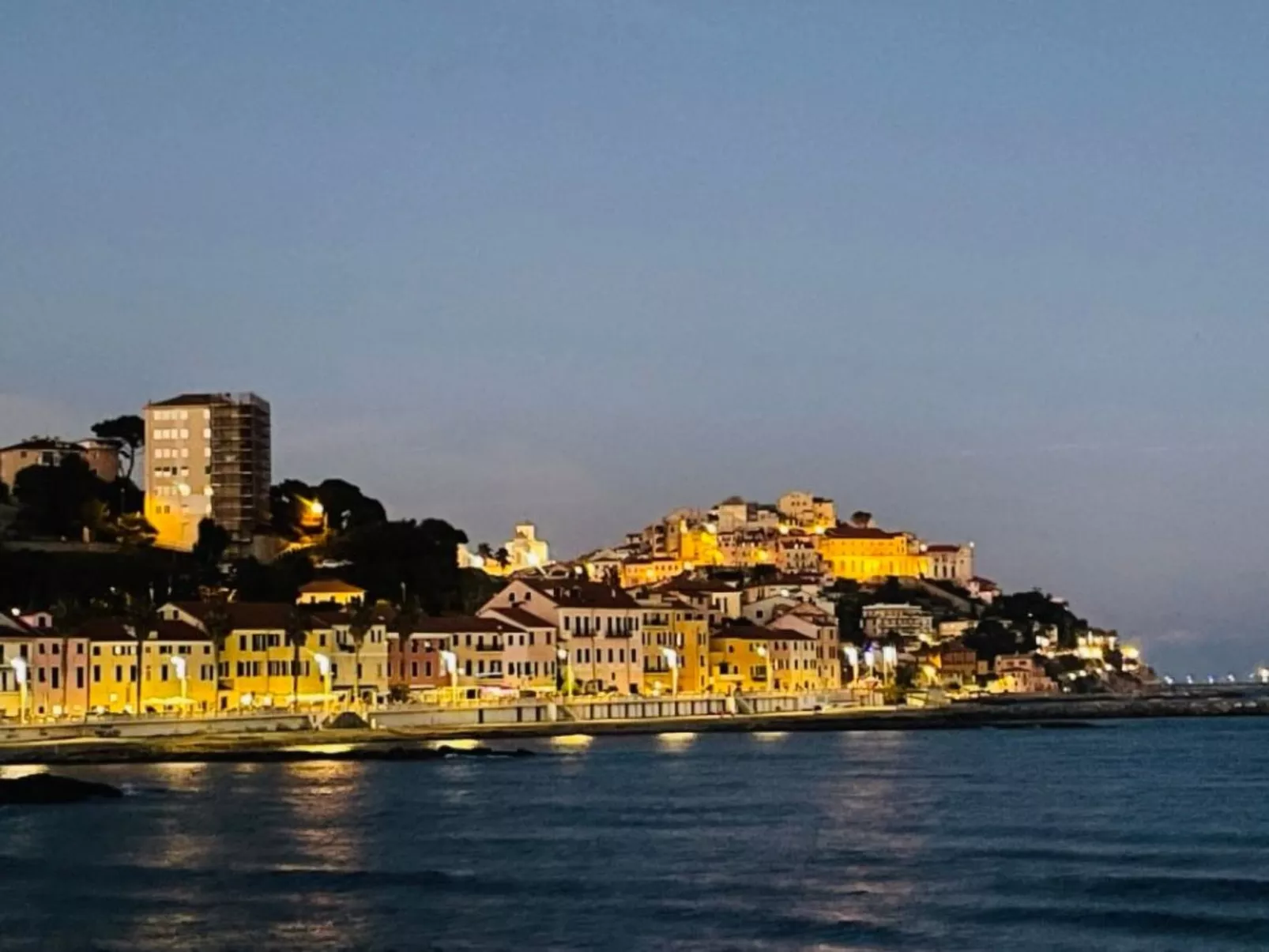 Bella Vista Poggi  - fantastischer Meerblick-Buiten