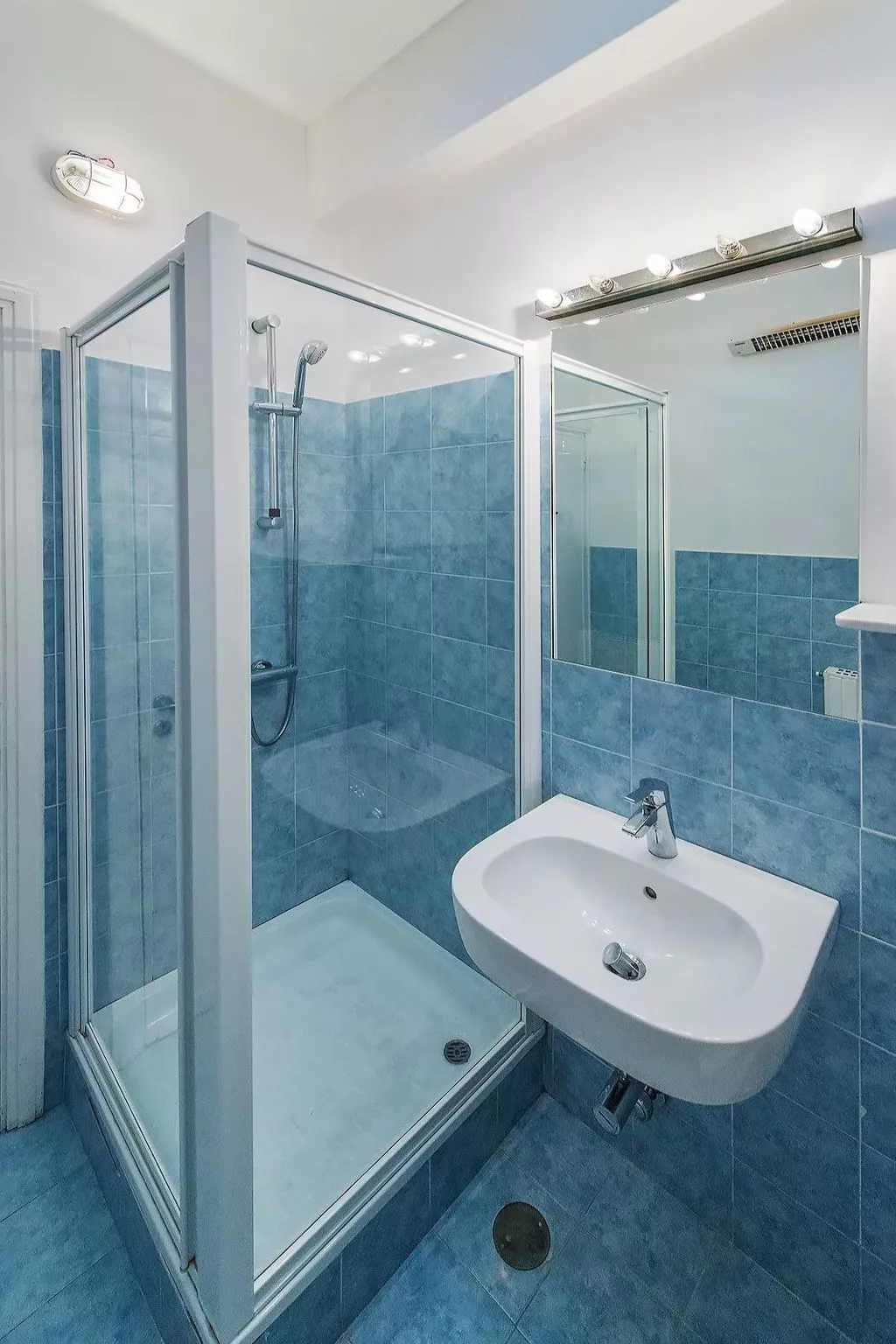 Wohnung mit Parkplatz und Panoramablick-Image-tags.info