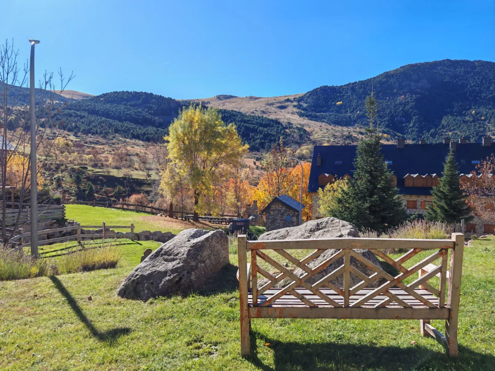Duplex Muntanyó 2 mit Balkon und Blick auf den Berg Vall de Boí-Binnen