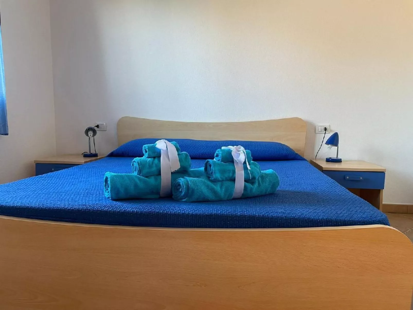 Wohnung mit Parkplatz und Bergblick-Binnen