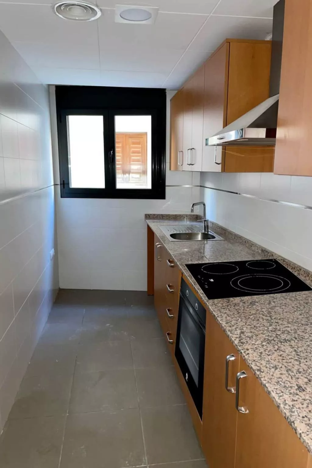 Aprt Los Molinos Untergeschoss A, Lucena del cid Ref 049-Image-tags.info