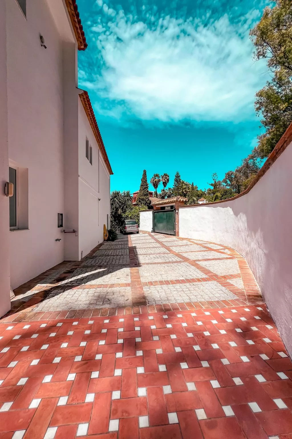 Villa für 12 Pers. mit Grill und privatem Schwimmbad-Buiten