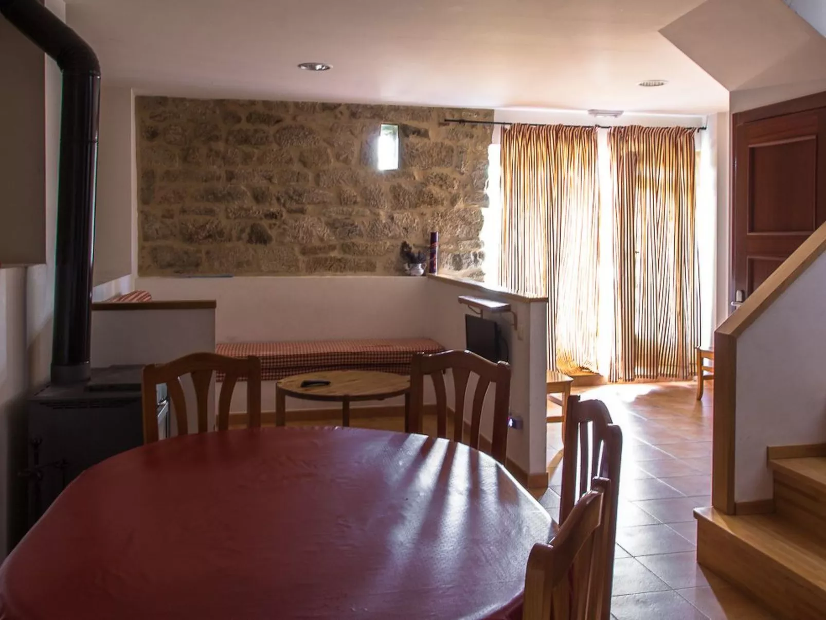 Mit Wasserblick-Binnen