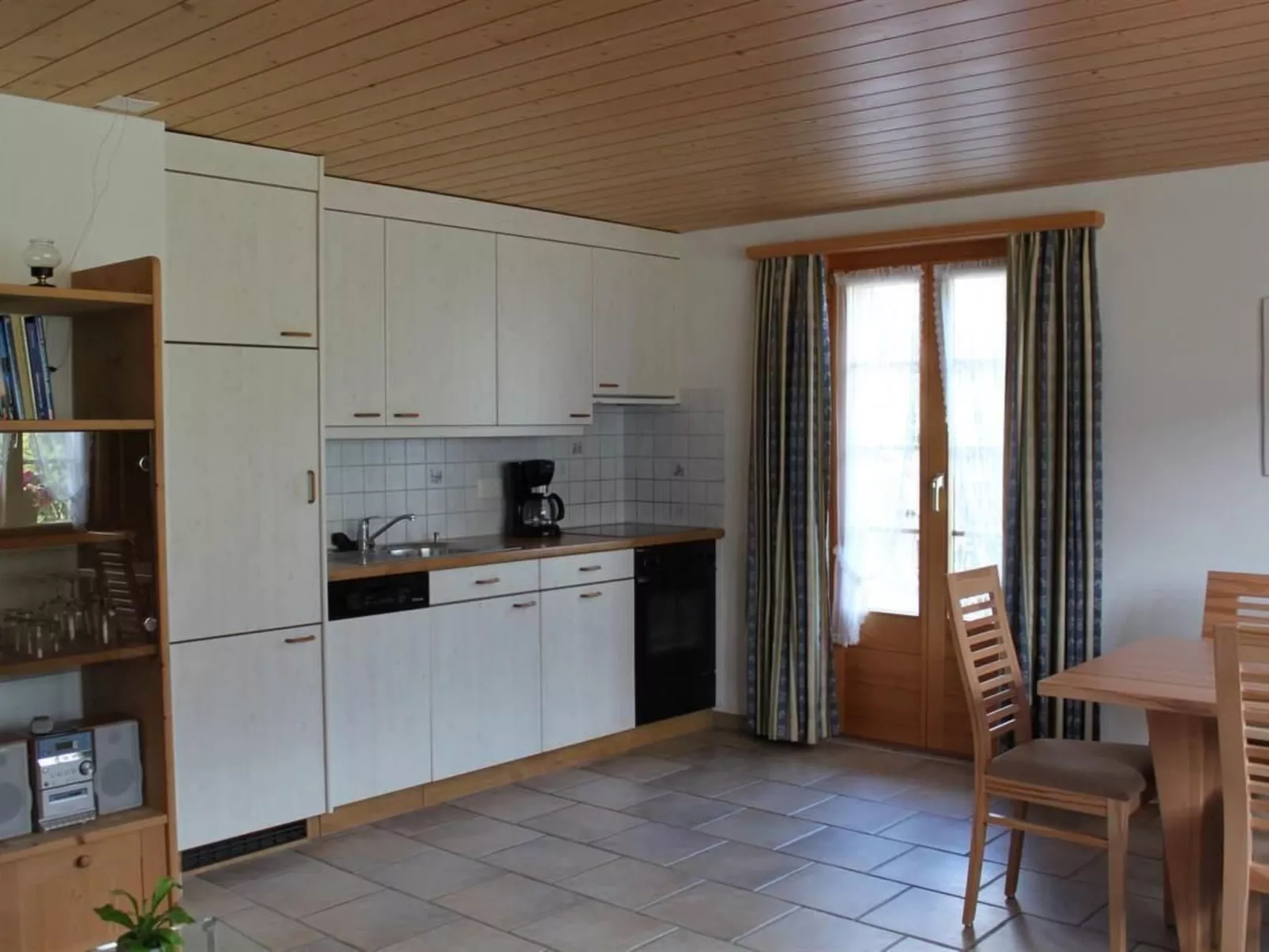 Asterix 2 Bett Wohnung-Binnen