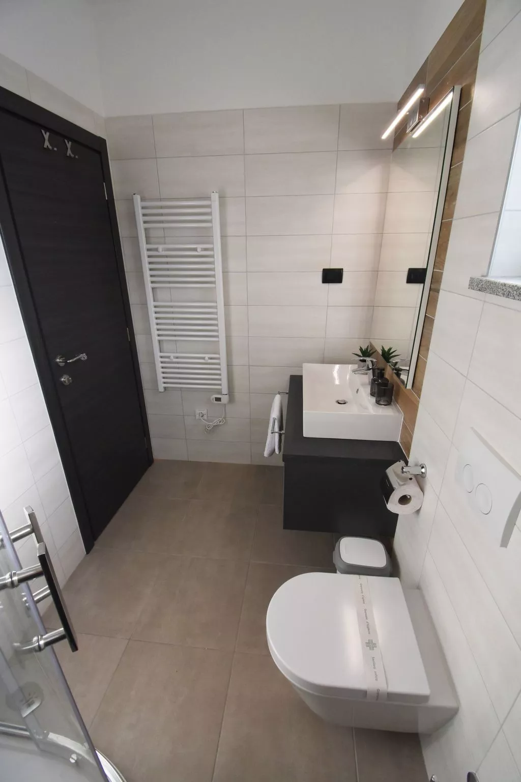 Ferienvilla "Luxury Villa Tara" mit beheiztem Pool-Image-tags.info