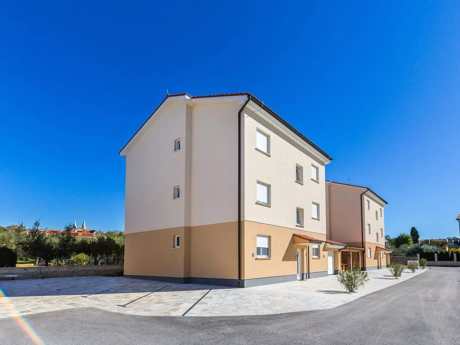 Für 7 Personen ca. 100 m&sup2; in Medulin, Istrien (Medulin und Umgebung)-Buiten