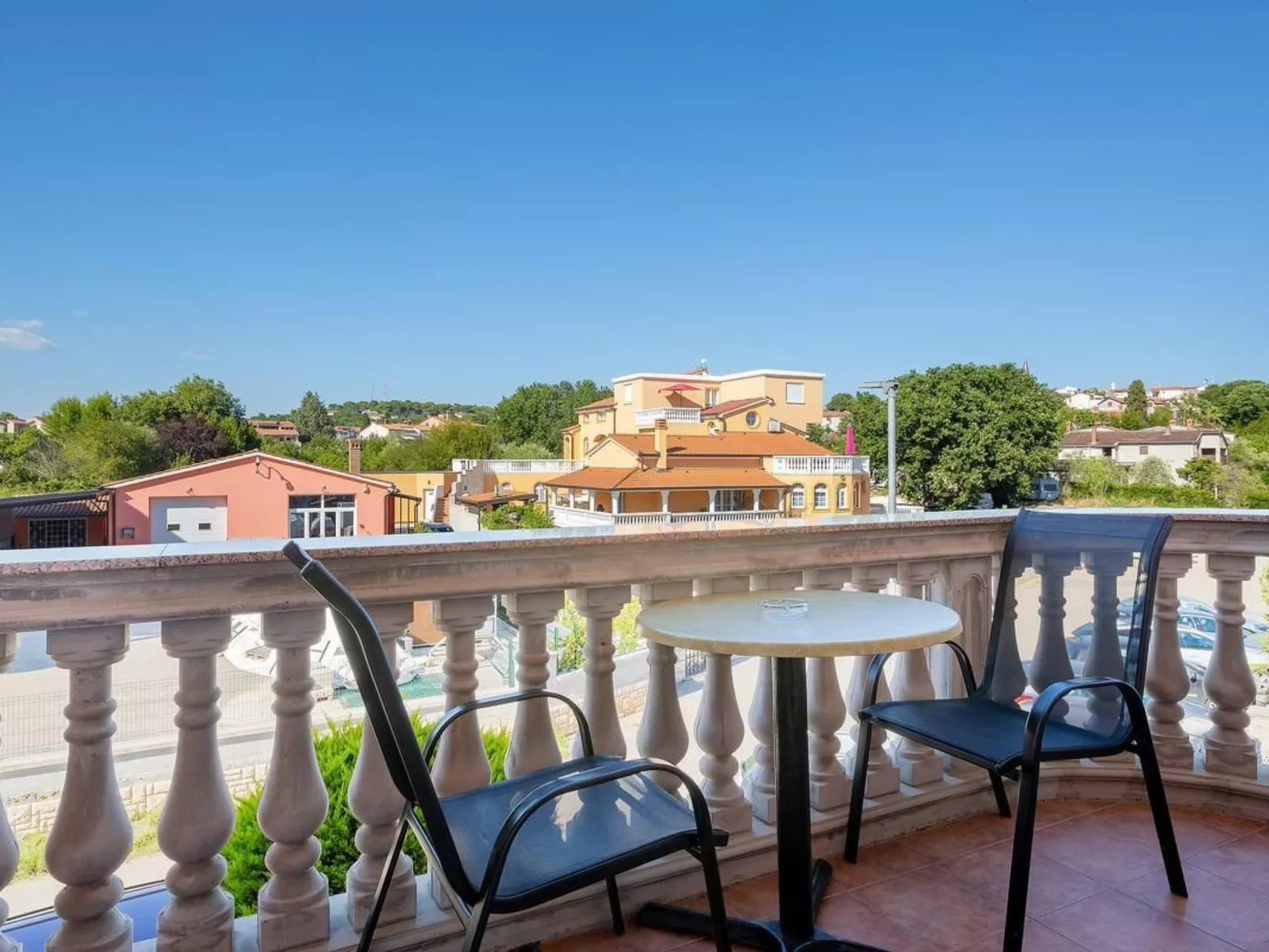 Wohnung "Marco Polo - D3" mit Terrasse-Buiten