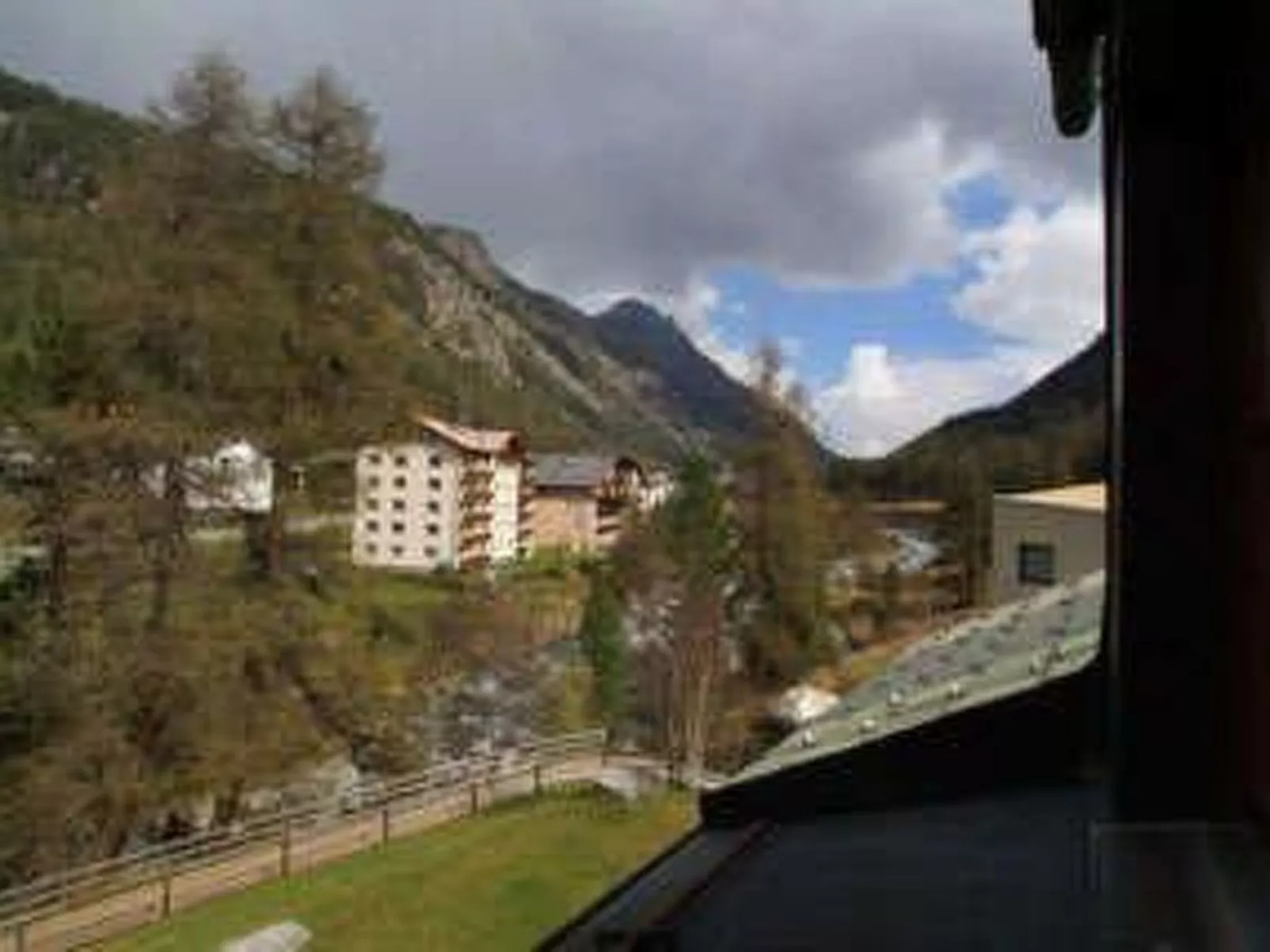 Chesa Surovas-Image-tags.info