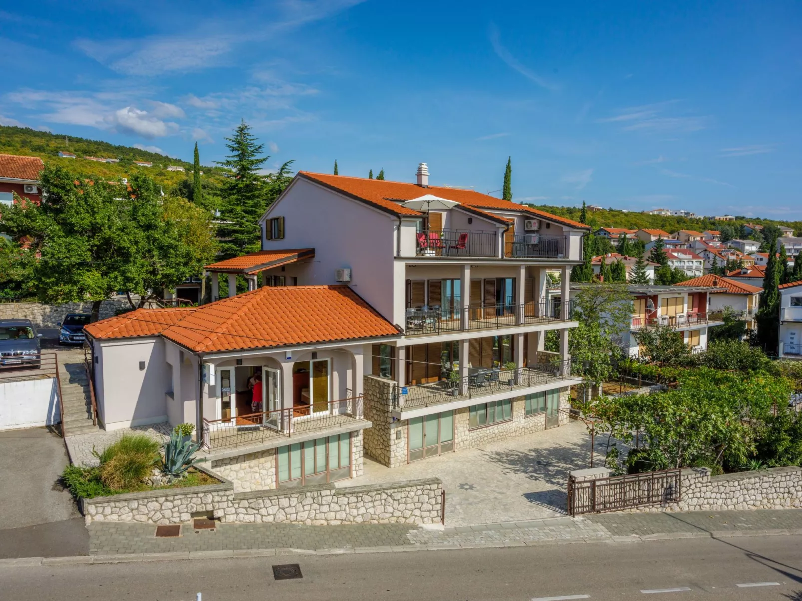 Wohnung mit Panoramablick aufs Meer-Buiten