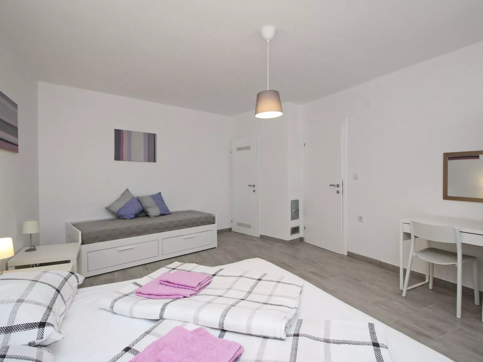 Wohnung in Baška mit Terrasse-Binnen