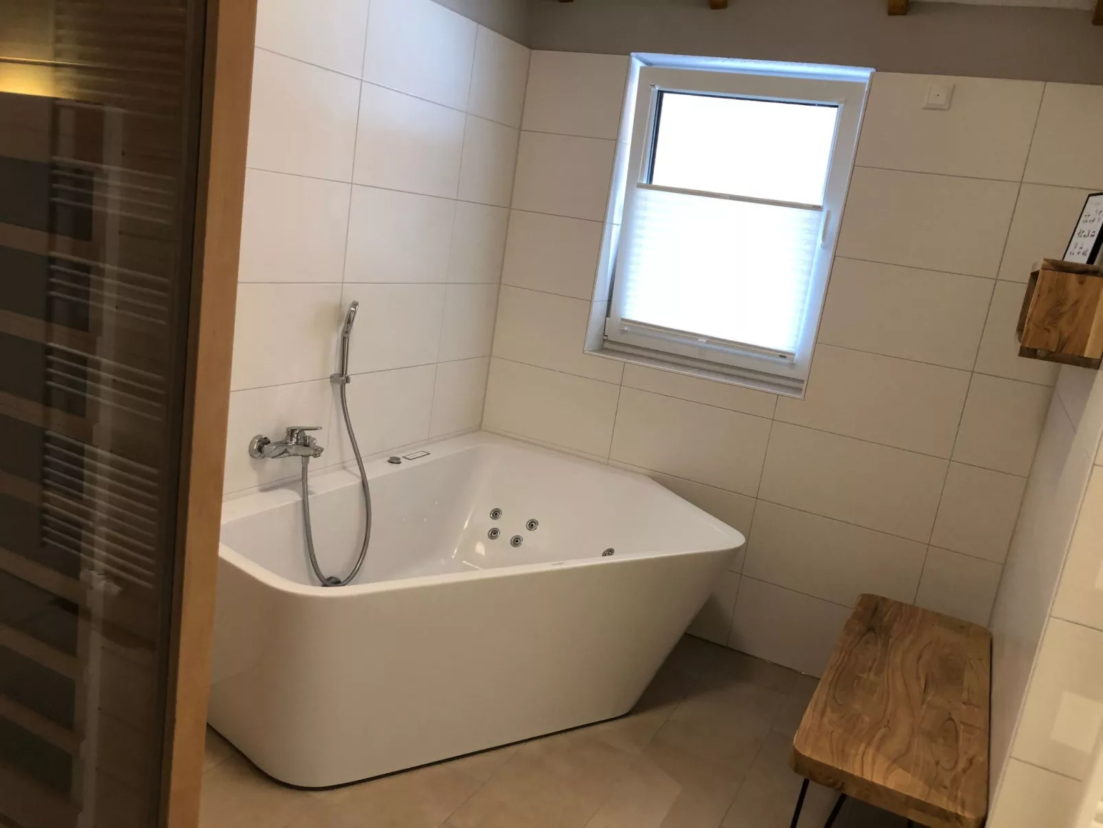 G15 Haus mit Whirlwanne direkt an der Nordseeküs-Binnen