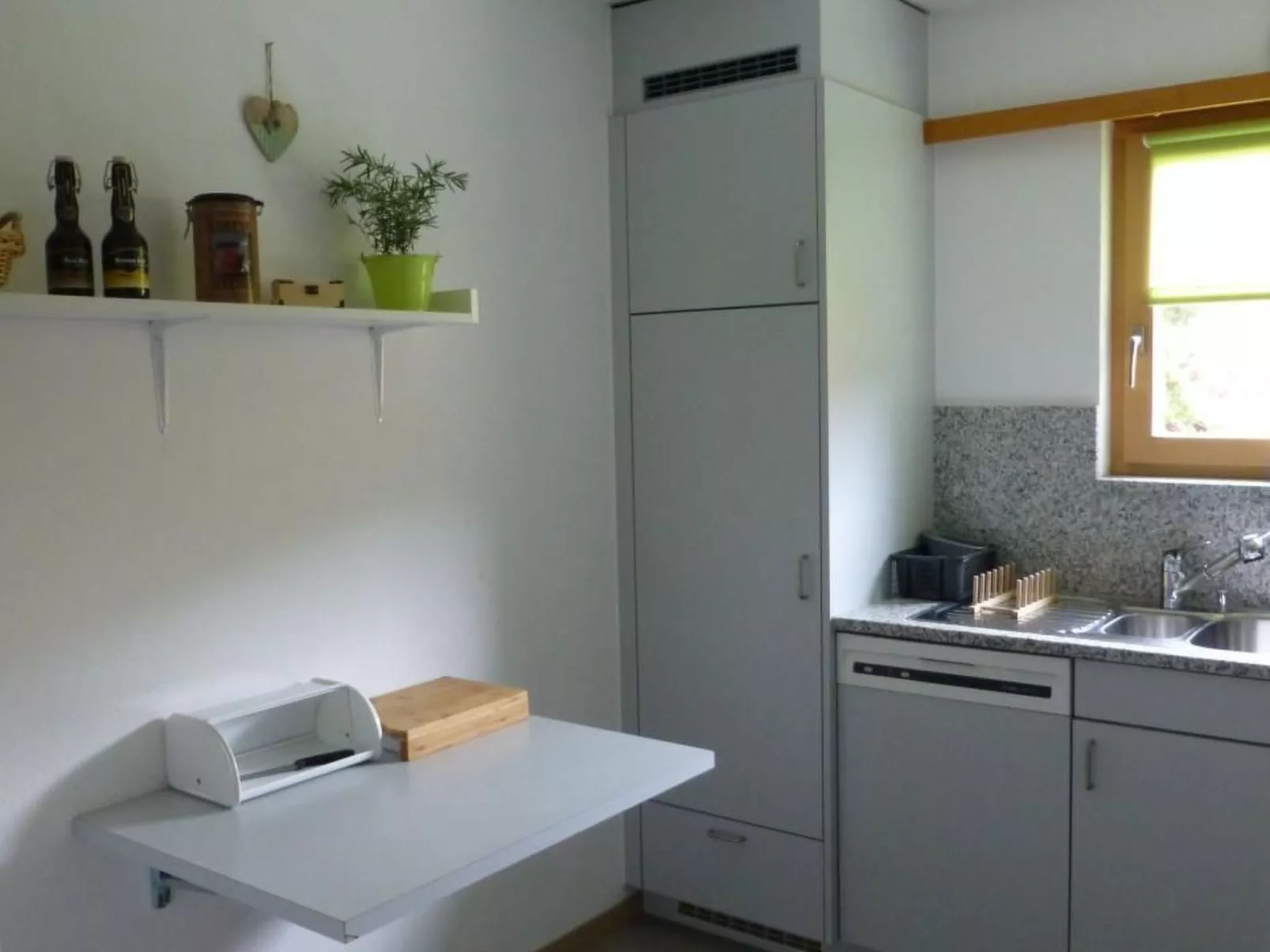 Chesa Azalea 3 klein-Binnen