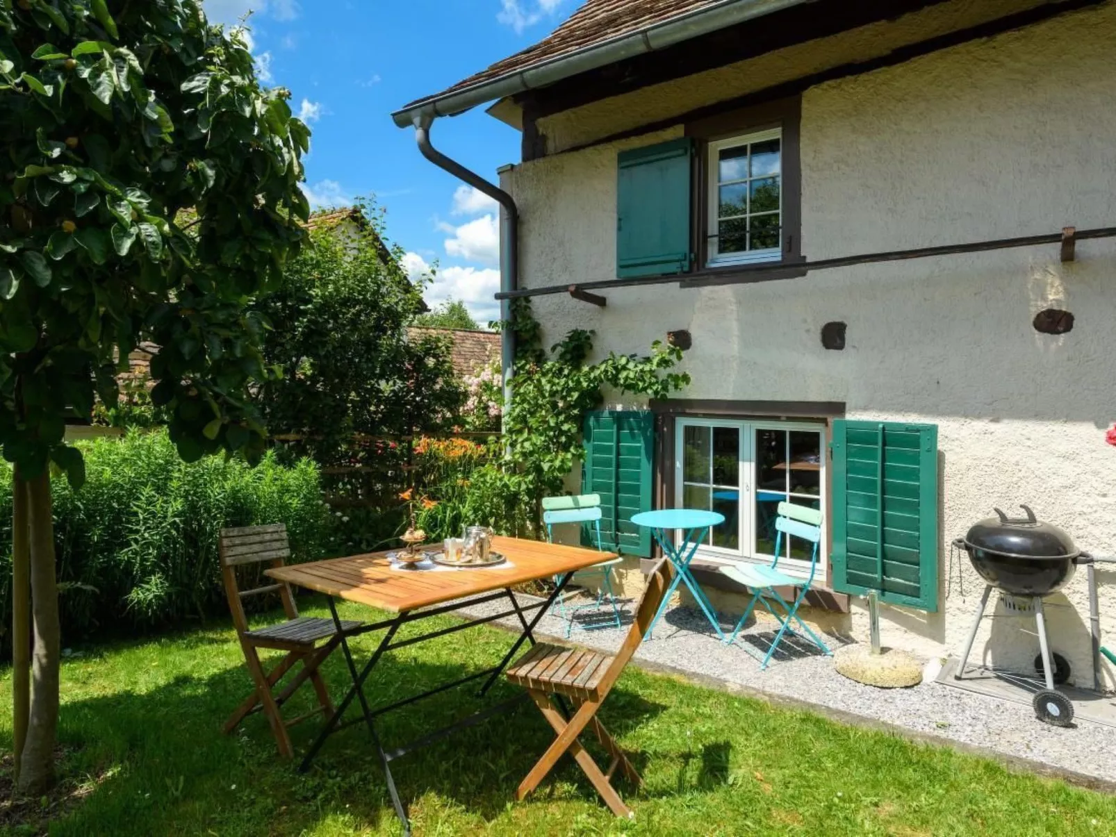 Anna Schmid Puurehuus-Buiten