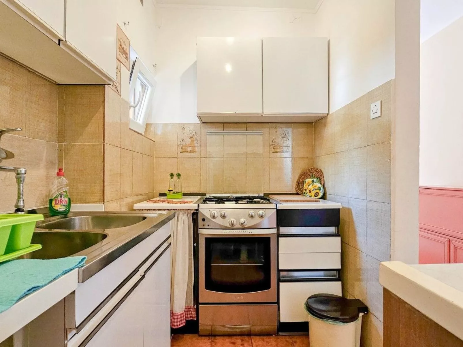 Wohnung in der Altstadt mit Terrasse und Parkplatz - Binnen