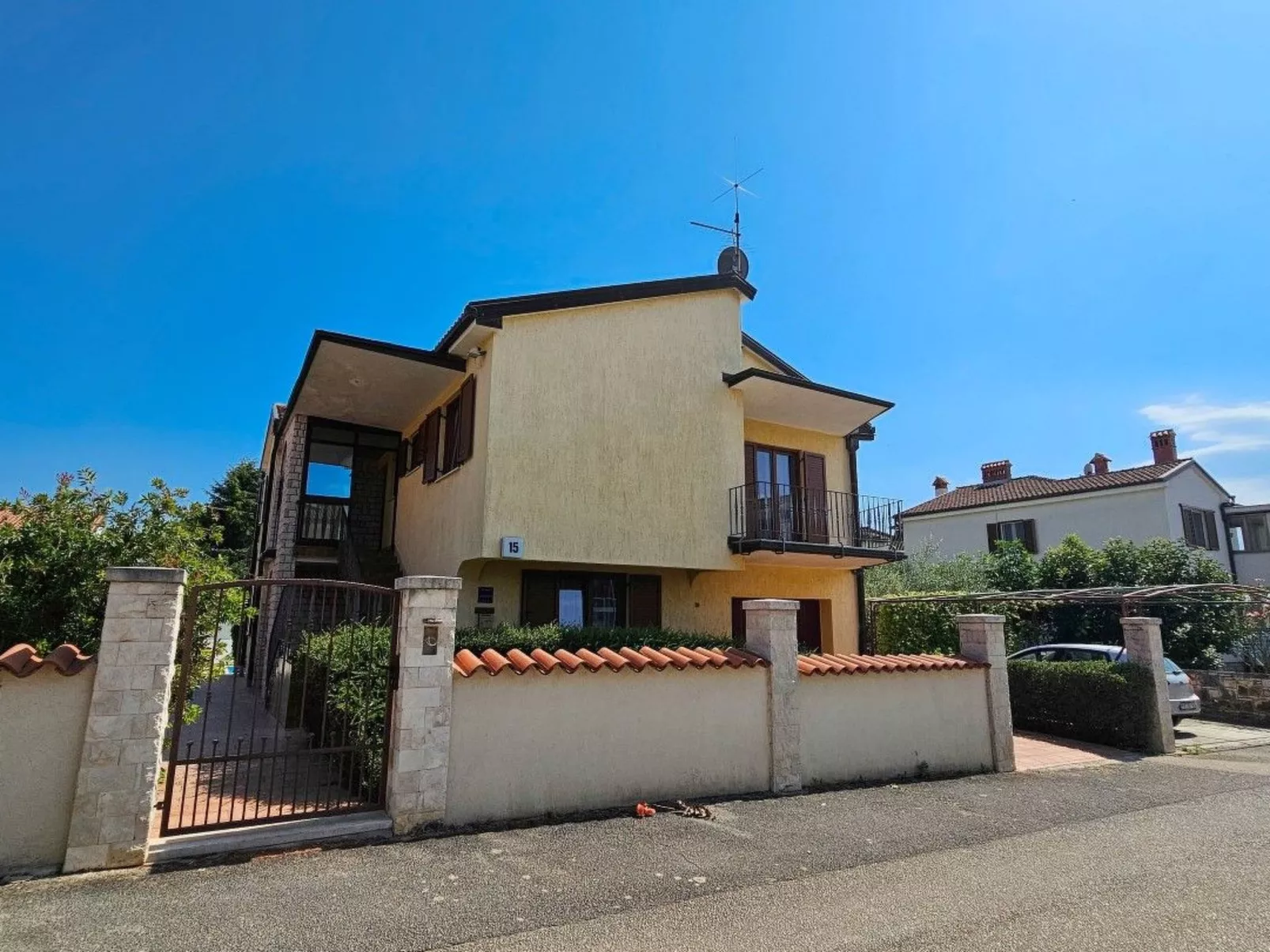 Appartment Toni-Buiten