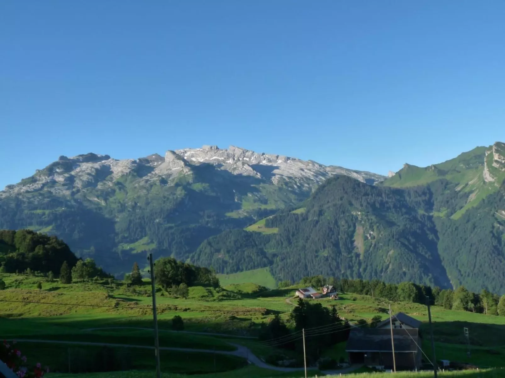 Bauernhof obere Fraumatt-Buiten