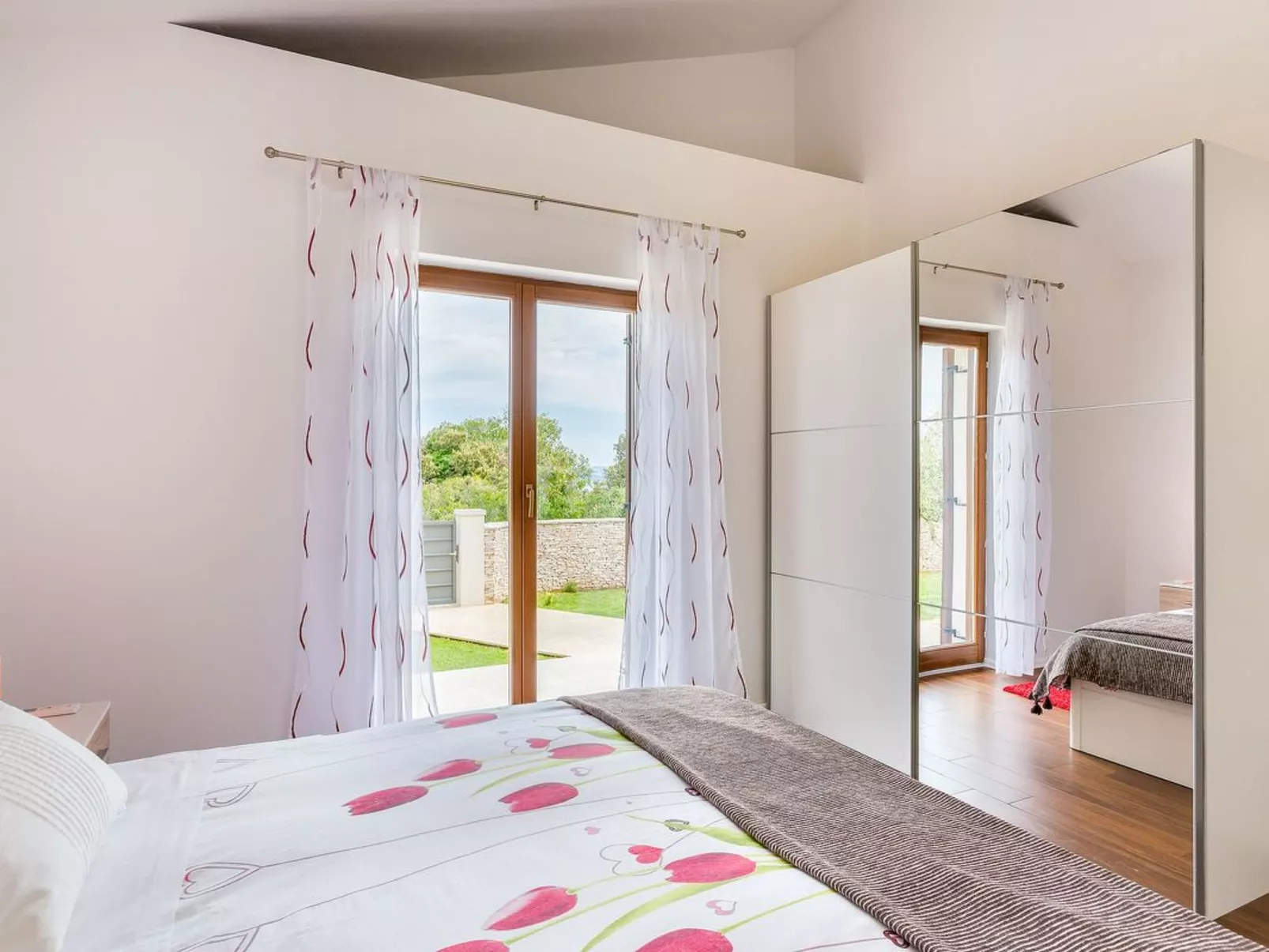 In Kavran mit Privatem Pool-Image-tags.info