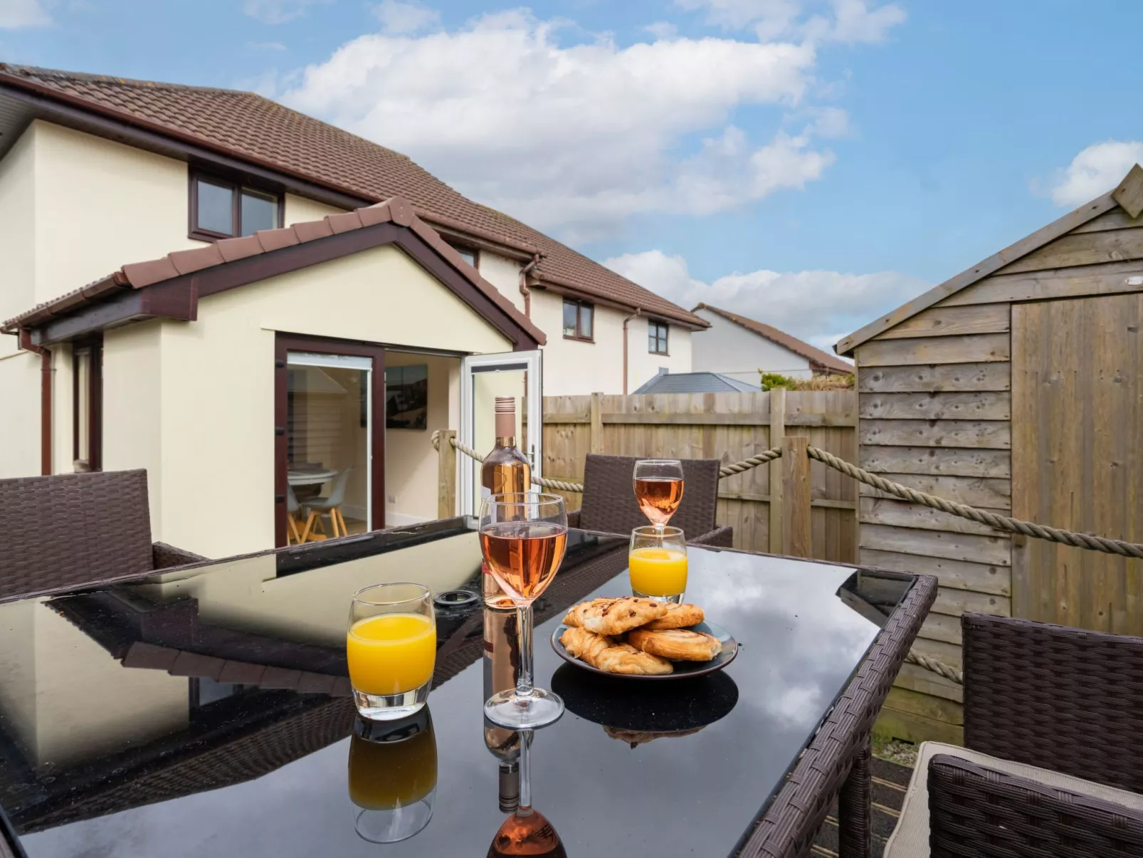 Wiesenanstieg-Buiten