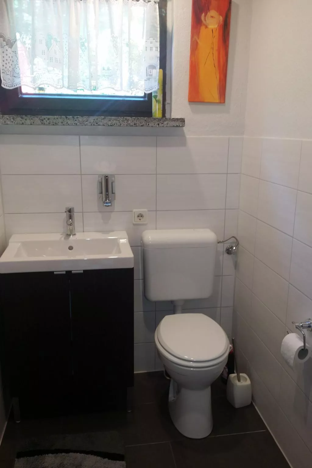 Ruhiges Ferienhaus mit gemütlicher Terrasse-Binnen