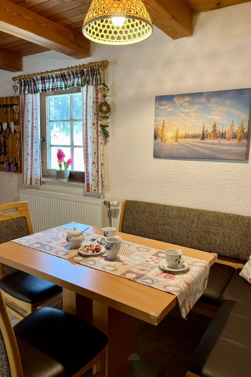 Umundumhütte-Image-tags.info