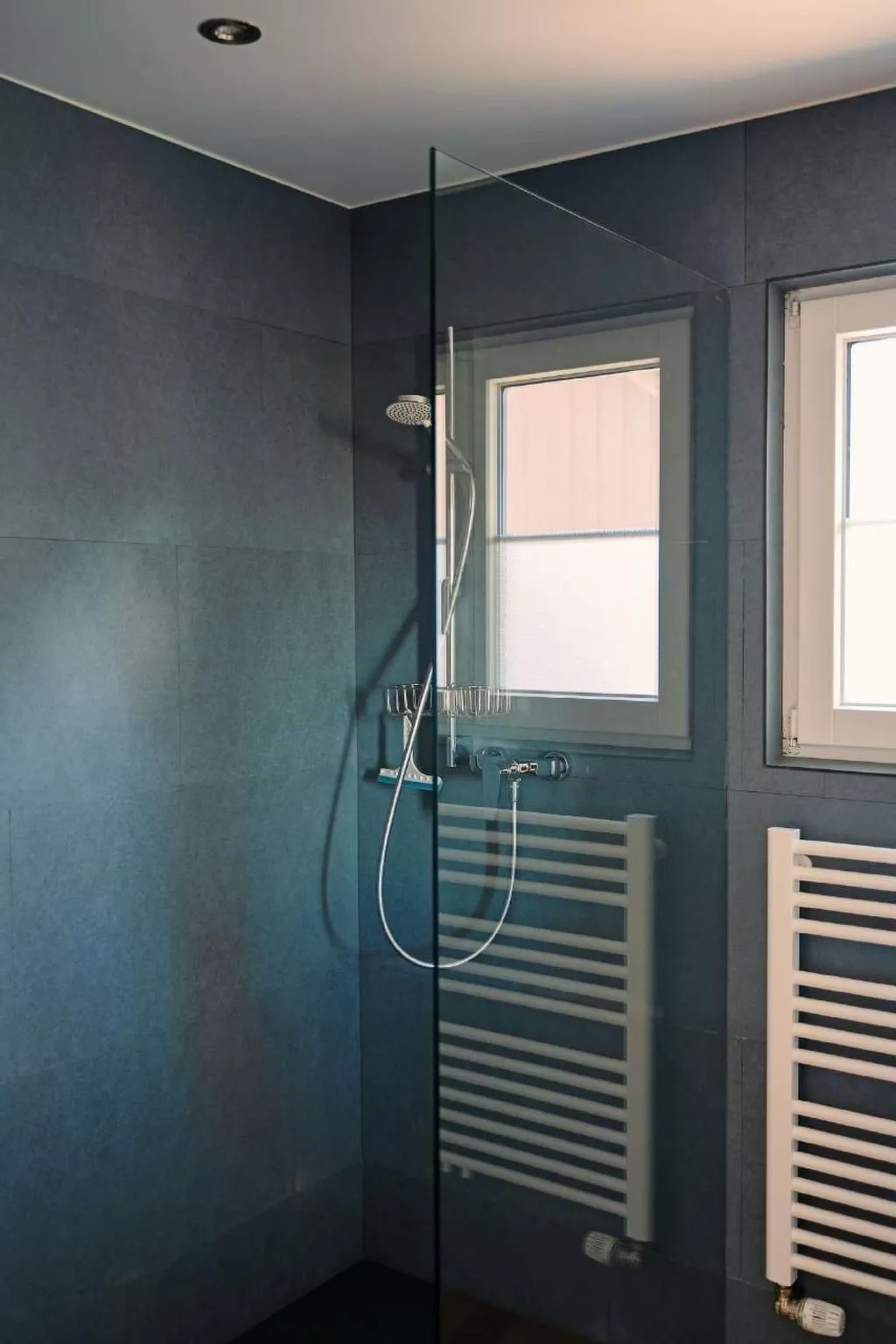 Studio Ferienwohnung - 38 m2- mit Gartennutzung-Binnen