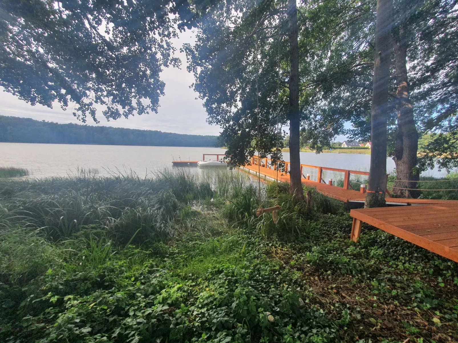 Gemütliches Ferienhaus mit Garten und Seeblick-Image-tags.info