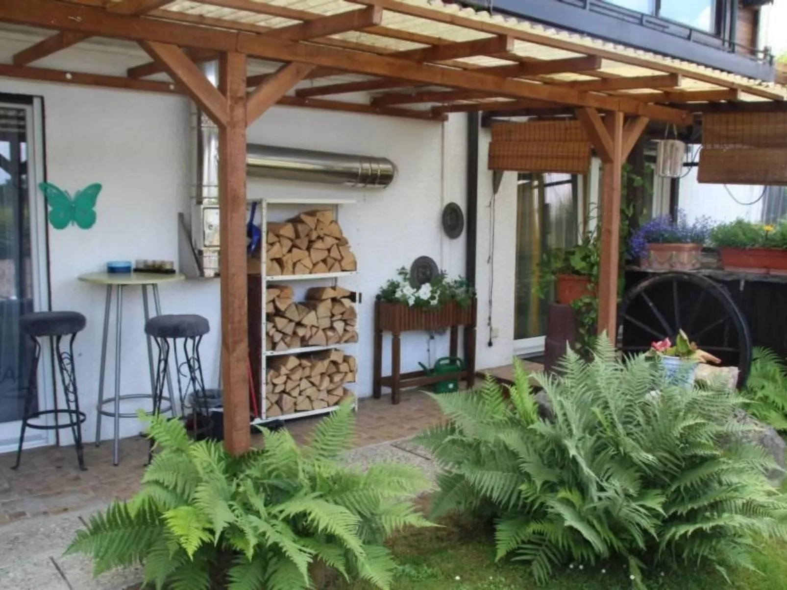 Loni in Viereth-Buiten