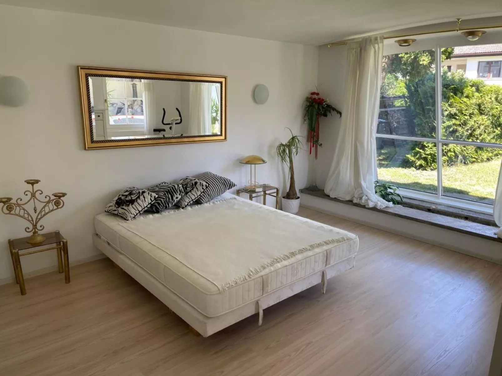 Haus am See mit direktem Seeanstoss-Image-tags.info